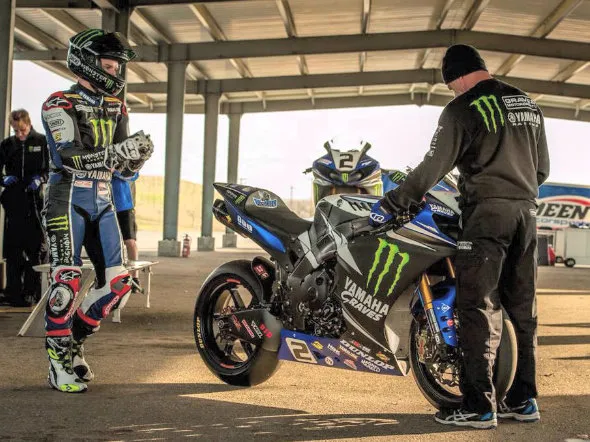 graves yamaha test ama superbike 2014 2