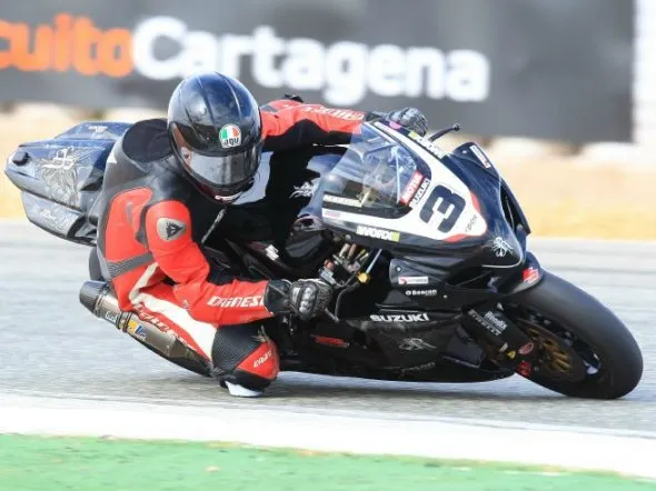 guy martin test cartagena gsxr1000