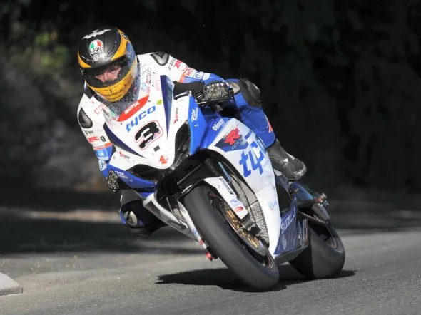 guy martin tt 2012 superbike