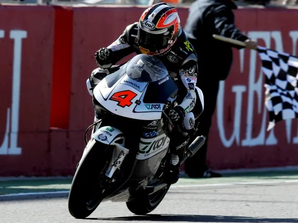 hiroshi aoyama 250cc valencia gara