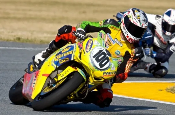 hodgson action american superbike