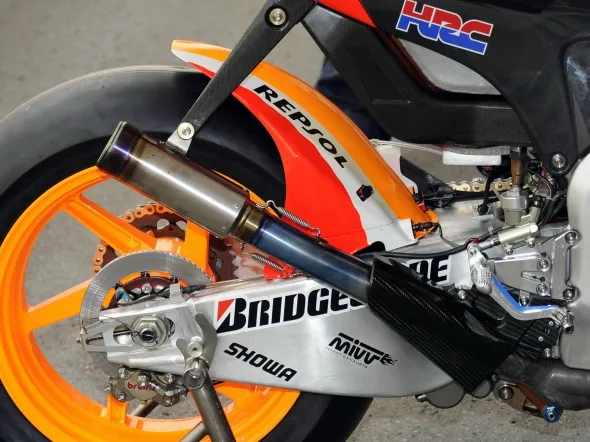 honda rc212v 2009 new exhaust system