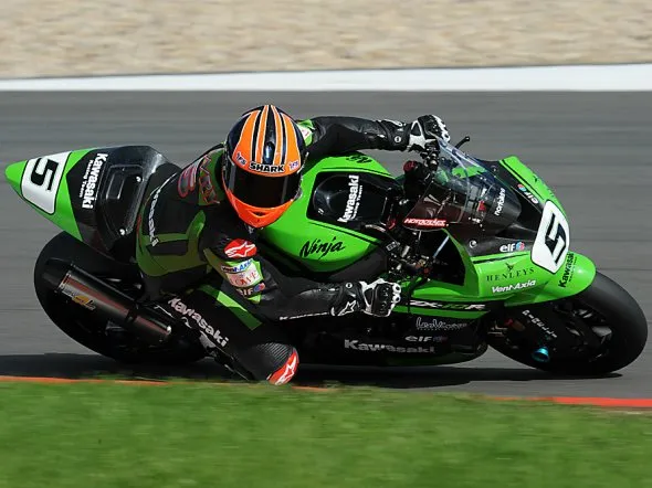 ian lowry kawasaki nurburgring 2010
