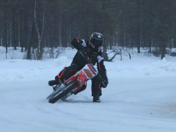 ice racing miller vinales ajo 2