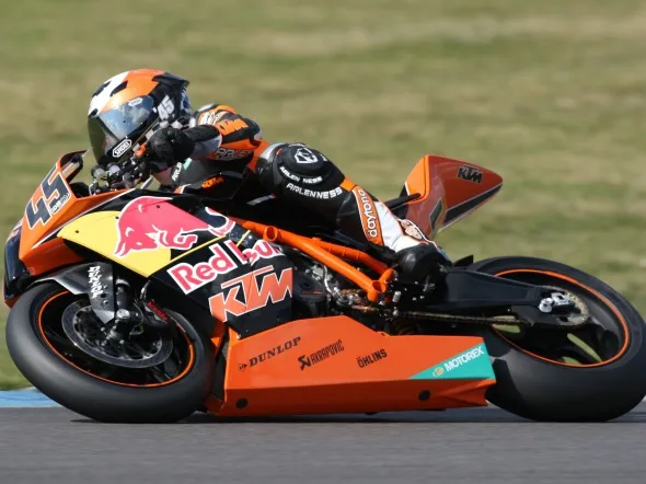 idm martin bauer ktm superbike 2010 preview