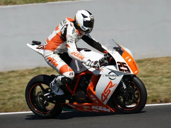 idm matej smrz post oschersleben 2011 2