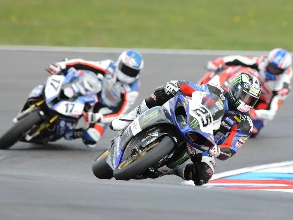 idm matej smrz troy herfoss superbike lausitzring 2012