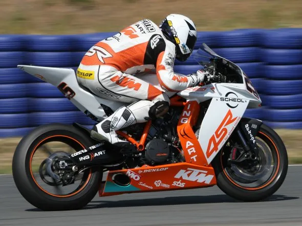 idm qualifying oschersleben 2011