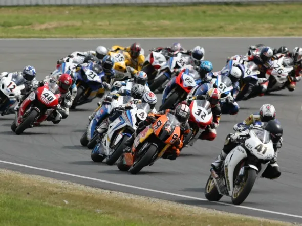 idm superbike start action 2009