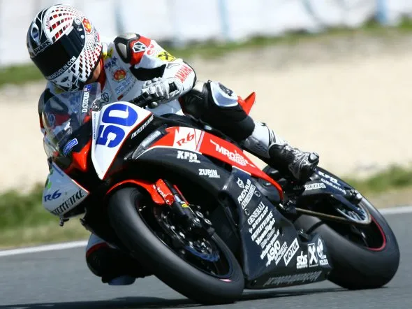 idm supersport champion damian cudlin 2010