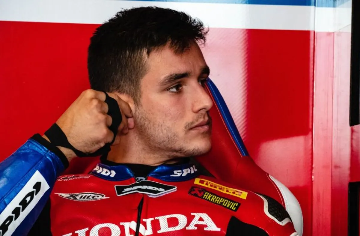 iker lecuona superbike