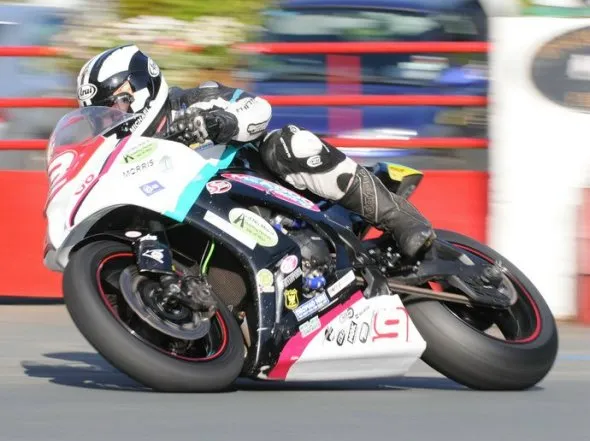 iomtt superstock 2