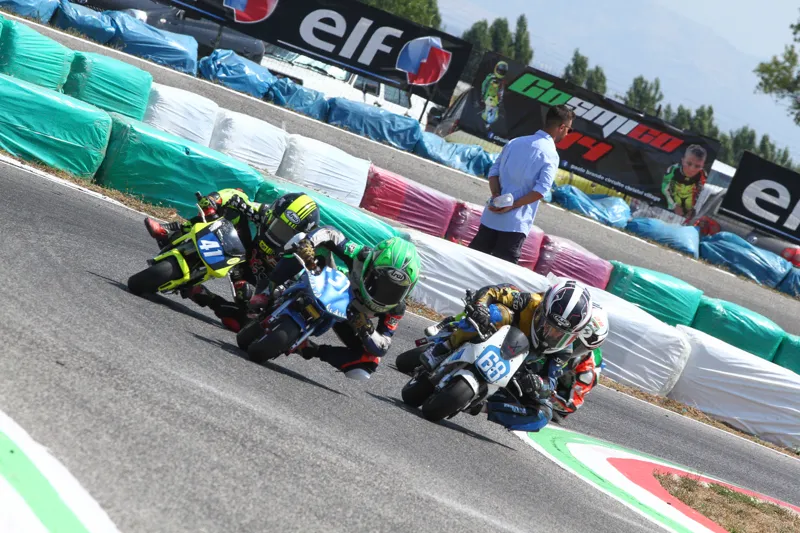 italiano minimoto campo di carne