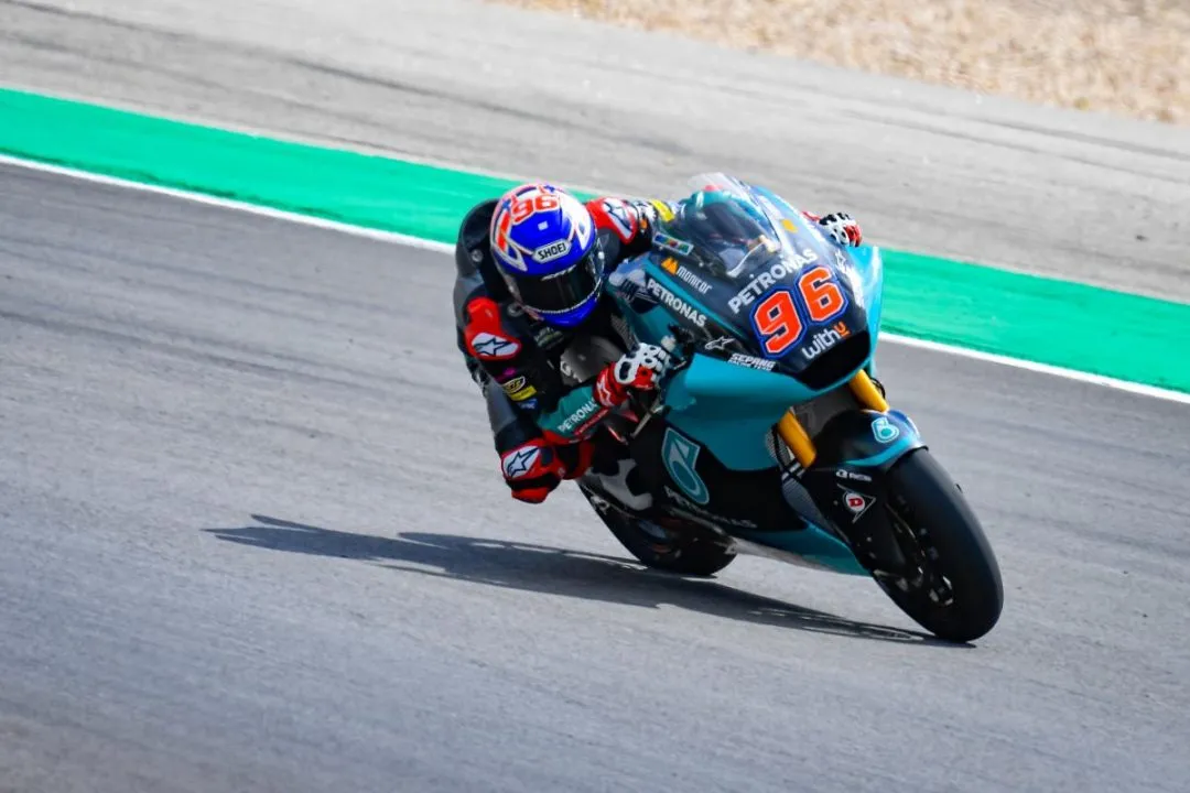 jake dixon moto2 e1619945070926