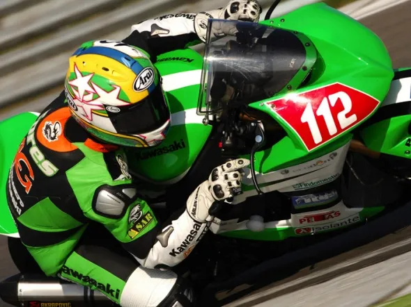 javier fores action kawasaki pedercini