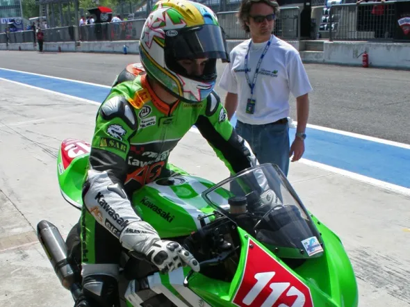 javier fores team pedercini kawasaki
