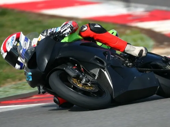 joanlascorz kawasakiwinter test 2010