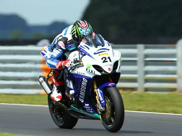 john hopkins snetterton pole 2011