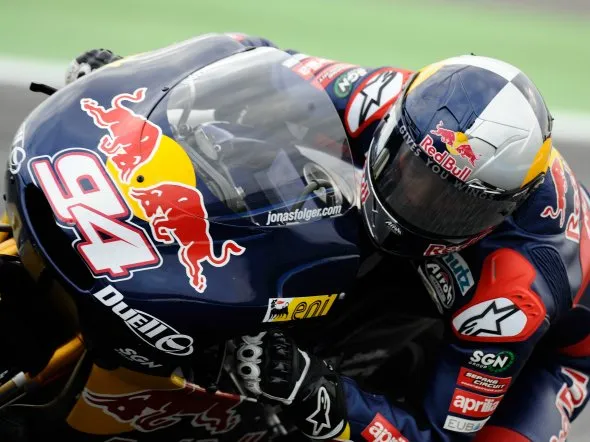 jonas folger silverstone 2011 gara