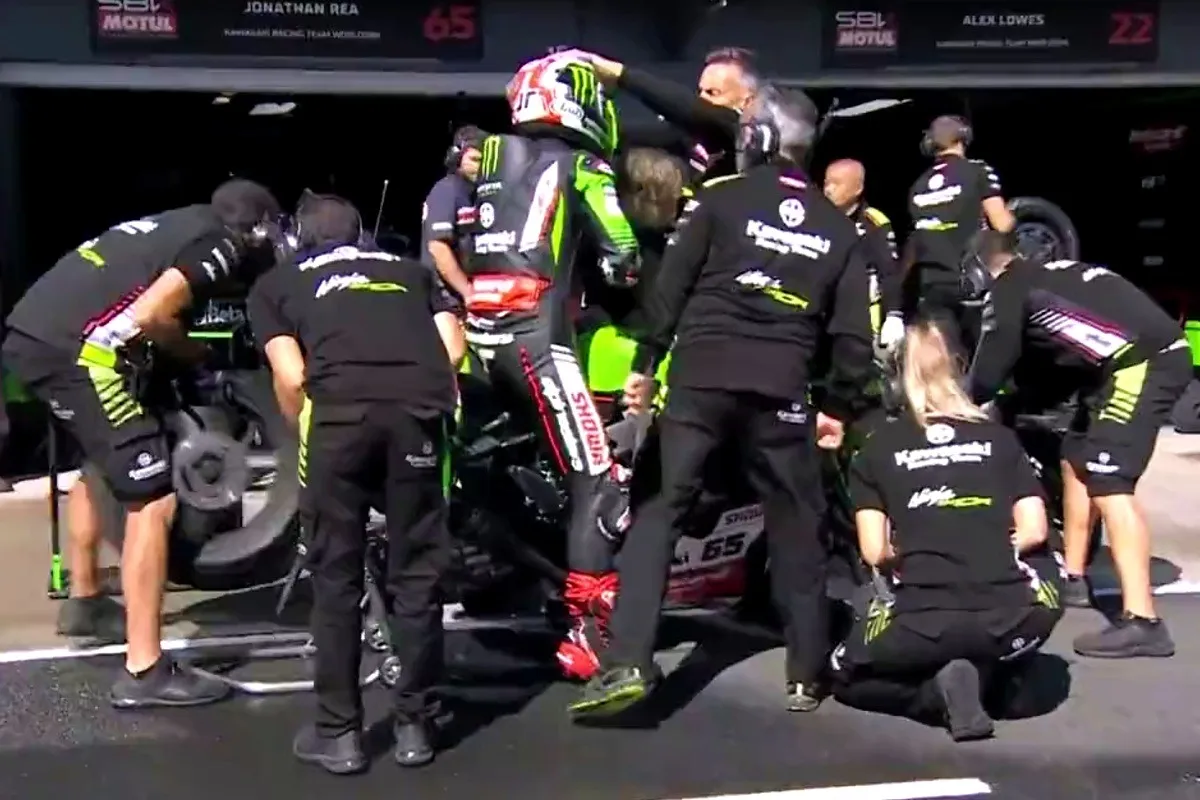 jonathan rea pit stop