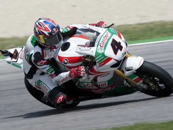 jonathan rea pre nurburgring 2011