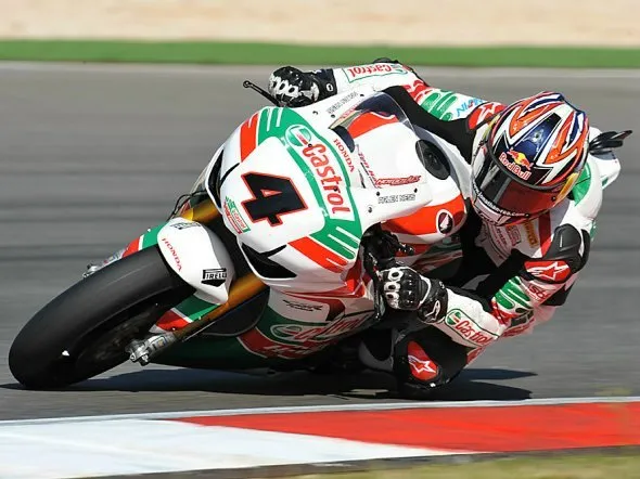 jonathan rea superpole portimao 2011