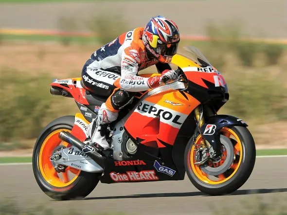 jonathan rea test aragon motogp