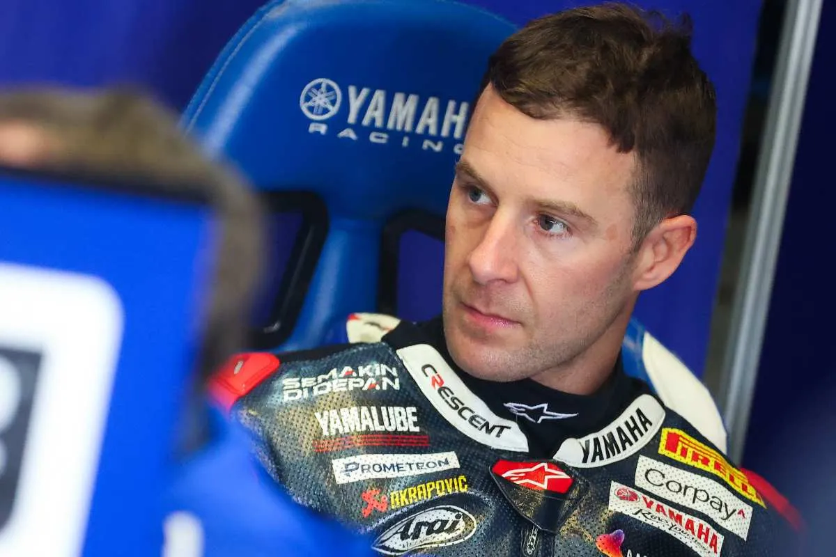 jonathan rea test yamaha superbike