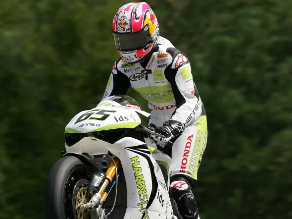 jonathan rea wheeling honda ten kate