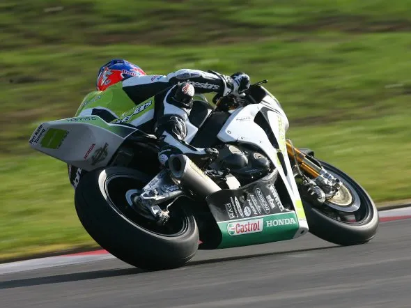 jonathanrea testing portimao