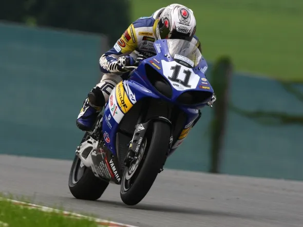 jorg teuchert idm superbike sachsenring