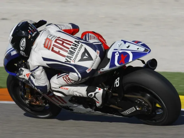jorge lorenzo action valenciatest 2009