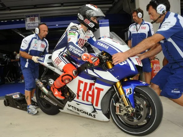 jorge lorenzo aragon prove1