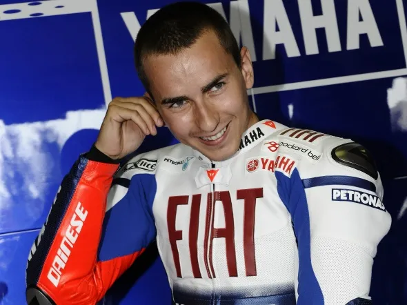 jorge lorenzo box fiat yamaha team 2009