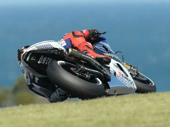 jorge lorenzo day1 phillip island 2013