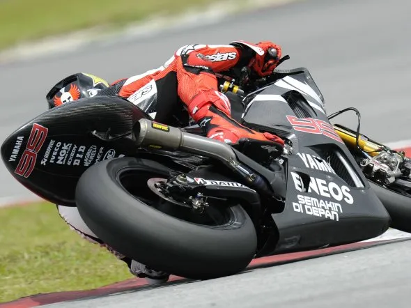 jorge lorenzo end test sepang 2012 1