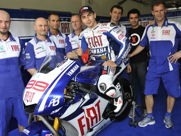 jorge lorenzo fiat yamaha launch 1