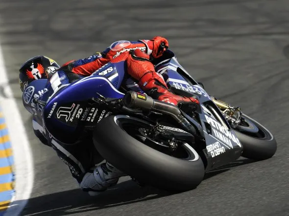 jorge lorenzo gara motogp lemans 2011