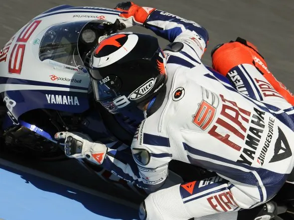 jorge lorenzo prove1 phillip island
