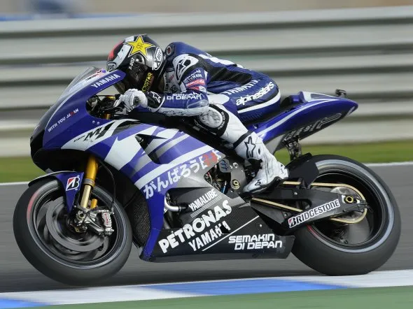 jorge lorenzo straight yamaha m1