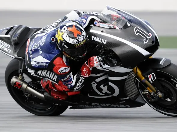 jorge lorenzo test sepang day1 2011
