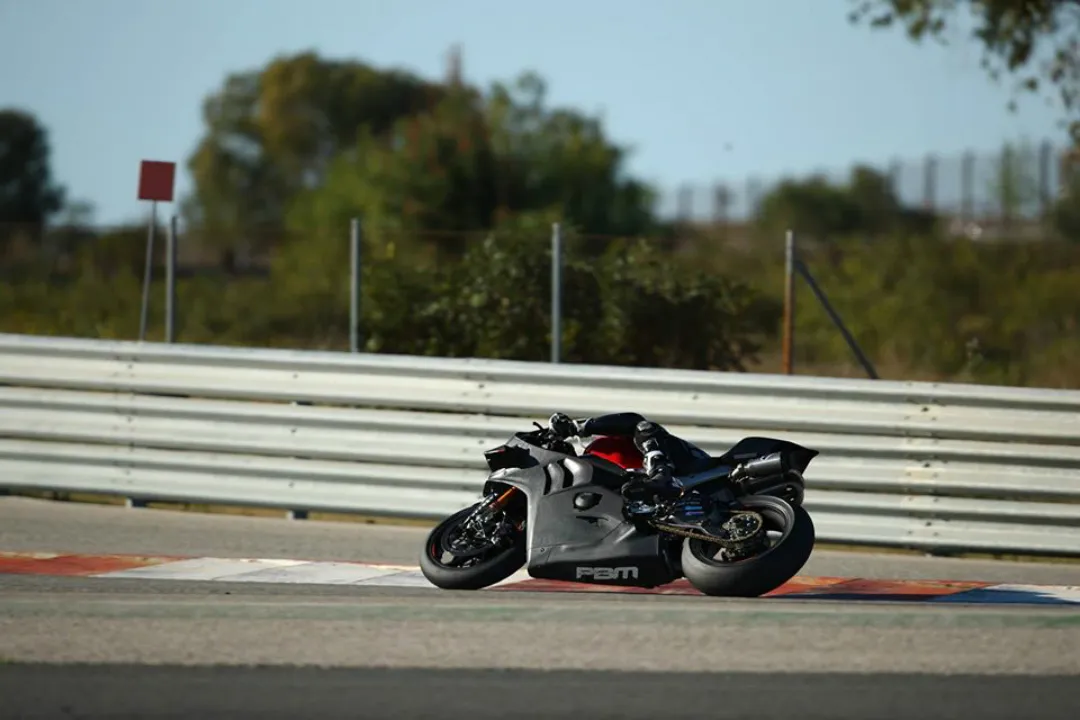 josh brookes bsb test monteblanco ducati 2019