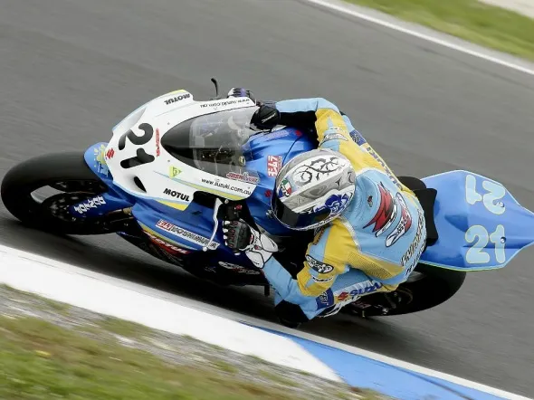 josh waters asbk phillip island suzuki