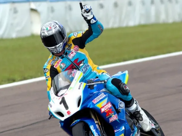 josh waters race1 darwin asbk
