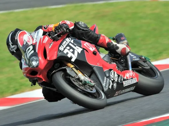 josh waters yoshimura suzuki 8hsuzuka 2011