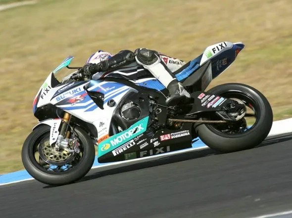 joshua brookes crescent suzuki test phillip island