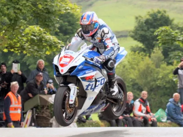 joshua brookes iomtt 2