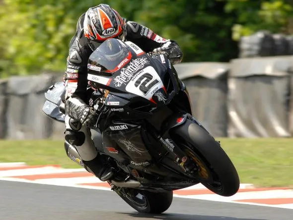 joshua brookes oulton park 1 2011 1