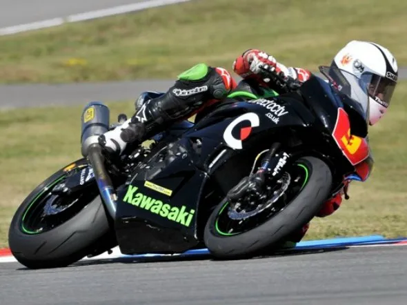 joshua elliott brno qualifiche2