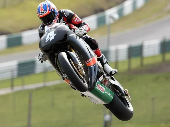 joshuabrookes test cadwell park 2010